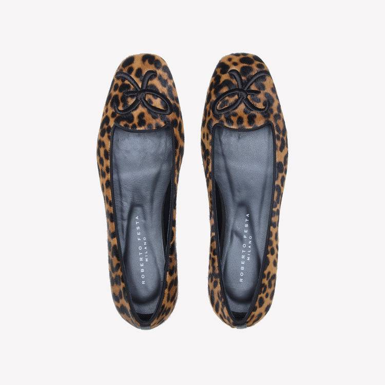 Roberto Festa BALLERINA IN PELLE DI VITELLO CON STAMPA LEOPARDATA CON RICAMO RF FELIX Novità