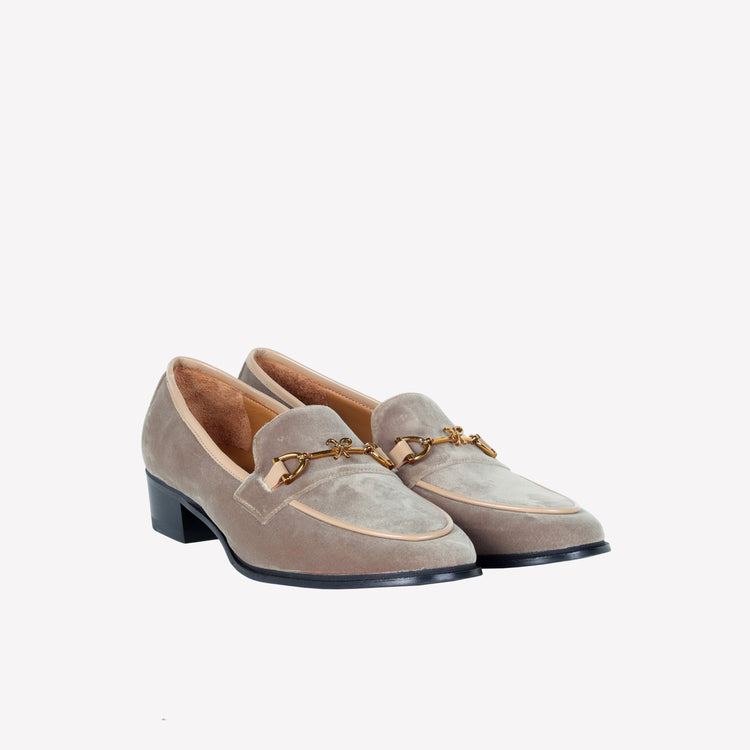 Roberto Festa MOCASSINO IN VELLUTO VOLPE CON ACCESSORIO MORSETTO ORO AXEL In Vendita