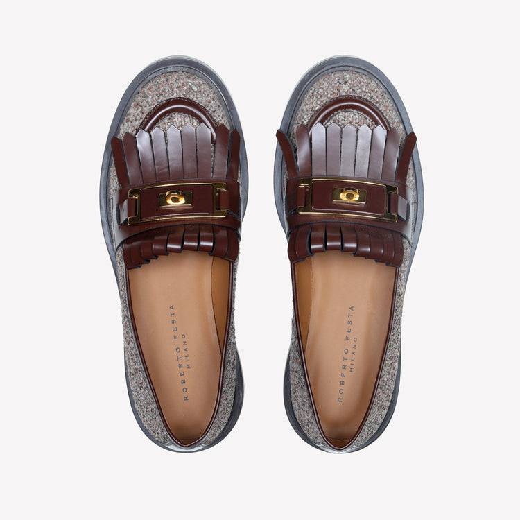 Roberto Festa MOCASSINO IN LANA CON FRANGIA IN PELLE E ACCESSORIO IN OTTONE RAFS Nuovo