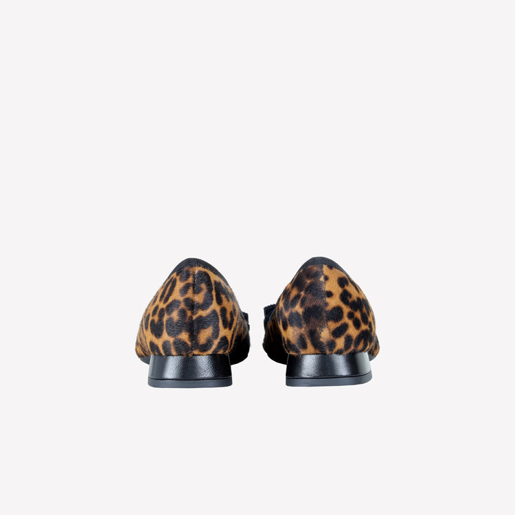 Roberto Festa DECOLLETE’ IN PELLE DI VITELLO STAMPA LEOPARDATA CON FIOCCO GROS GRAIN NERO SISKO Duty-free