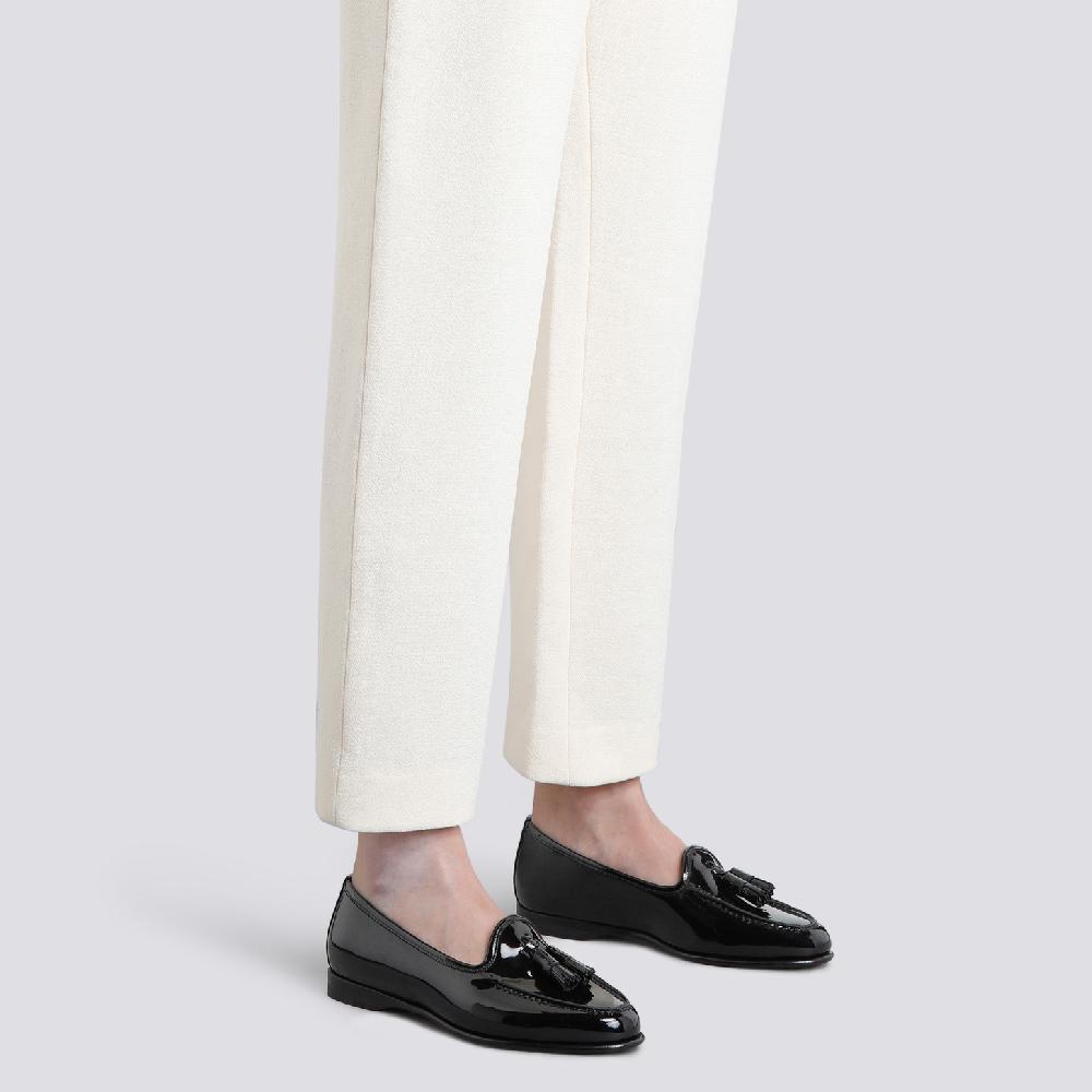 Santoni Mocassino Andrea con nappe da donna in vernice nera I Più Venduti