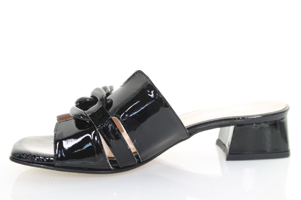 Soffice Sogno Ciabatta in pelle effetto vernice Outlet