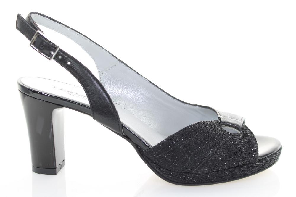 Soffice Sogno Sandalo in pelle laminata e tessuto Promozione