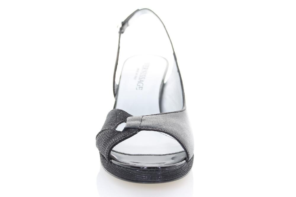 Soffice Sogno Sandalo in pelle laminata e tessuto Promozione