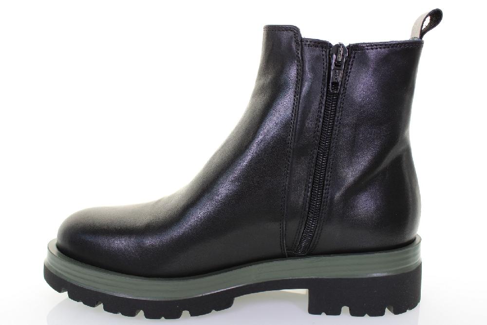 Soffice Sogno Stivaletto in pelle con elastico Novità