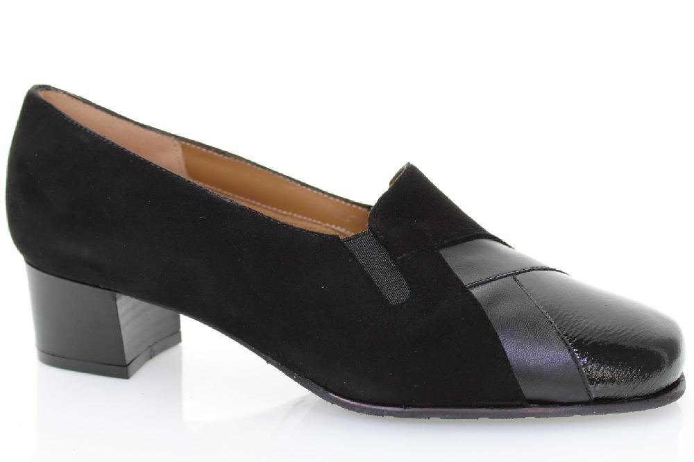 Soffice Sogno Scarpa accollata in camoscio Promozione