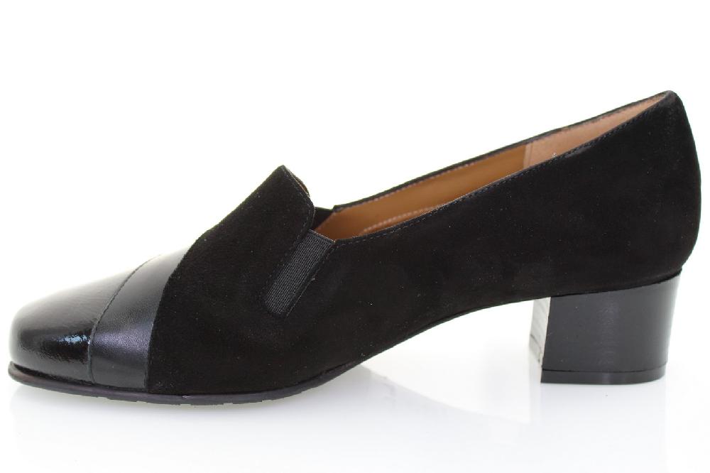 Soffice Sogno Scarpa accollata in camoscio Promozione