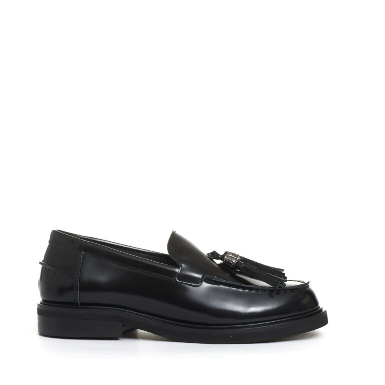 Sorelle Perego mocassino nero con nappine Sconto