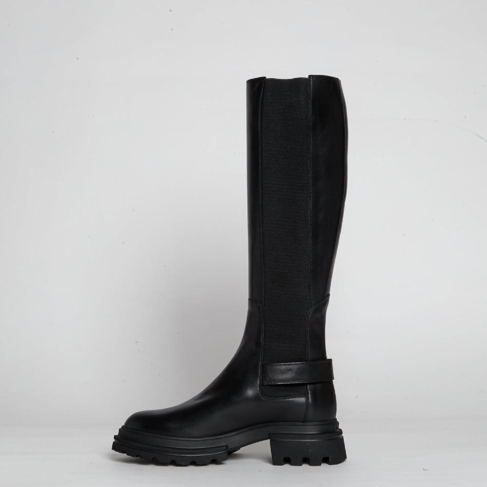 Sorelle Perego stivale pelle nera elastico Sconto