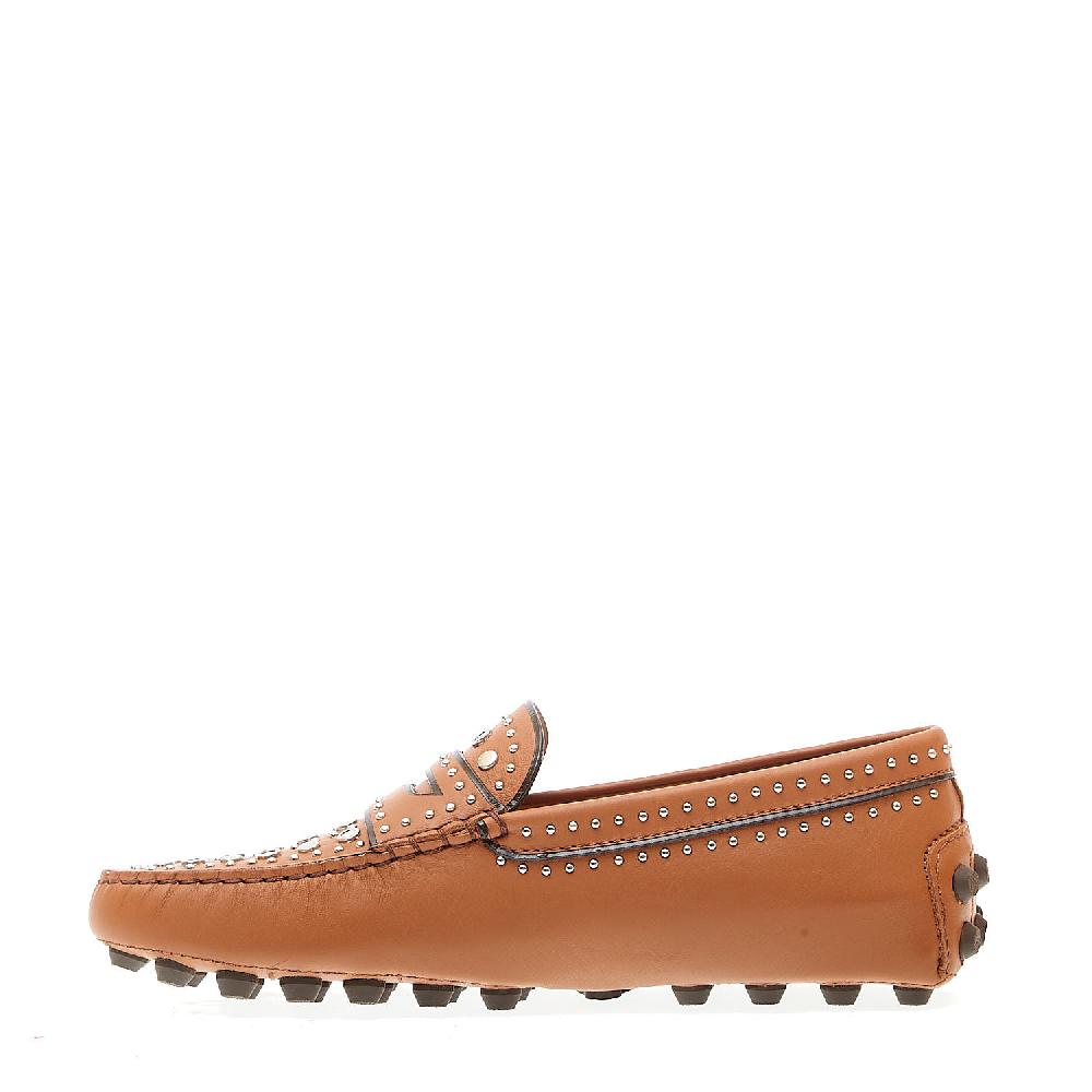 Sorelle Perego mocassino in pelle cuoio con borchie Liquidazione