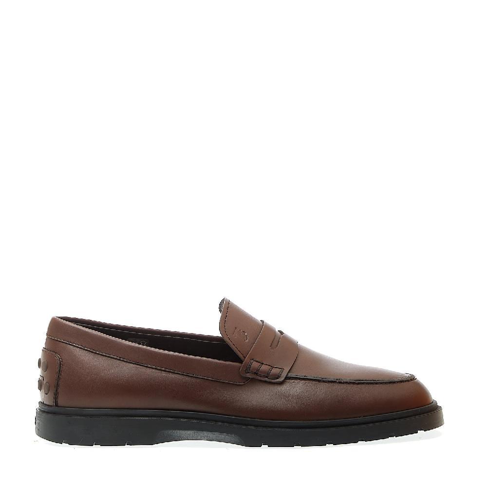 Sorelle Perego mocassino in pelle marrone fondo in gomma marrone