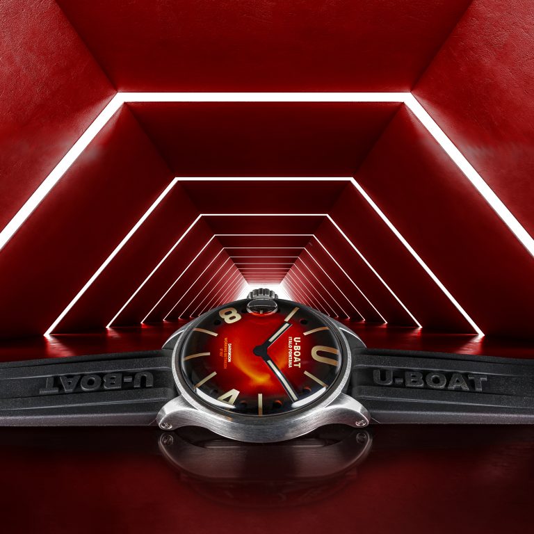U Boat DARKMOON 40 MM RED SS SOLEIL Nuova