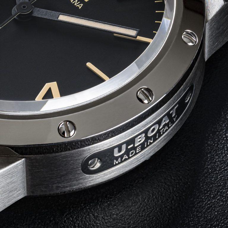 U Boat CLASSICO 40MM VINTAGE SCREWS BEZEL Qualità