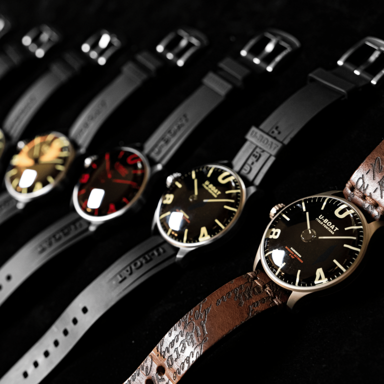 U Boat DARKMOON 44MM BLACK SS Outlet