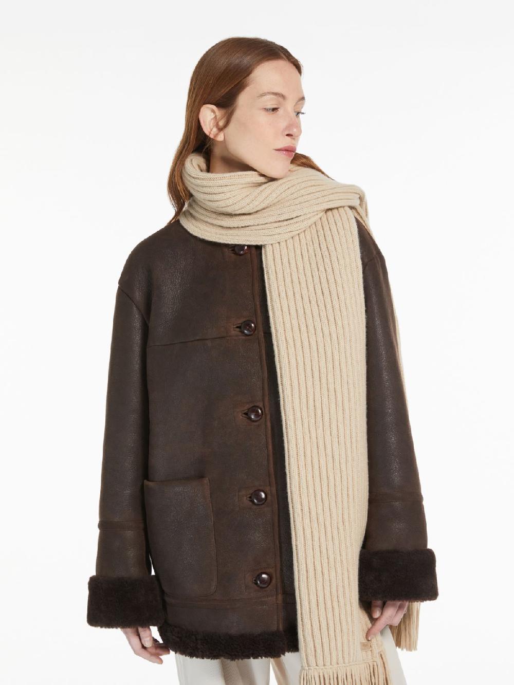 Weekend Cappotto girocollo in montone Spedizione Gratuita