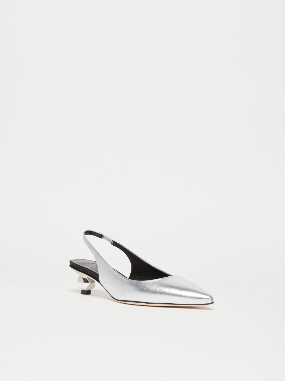 Weekend Slingback in nappa laminata Prezzo Ridotto