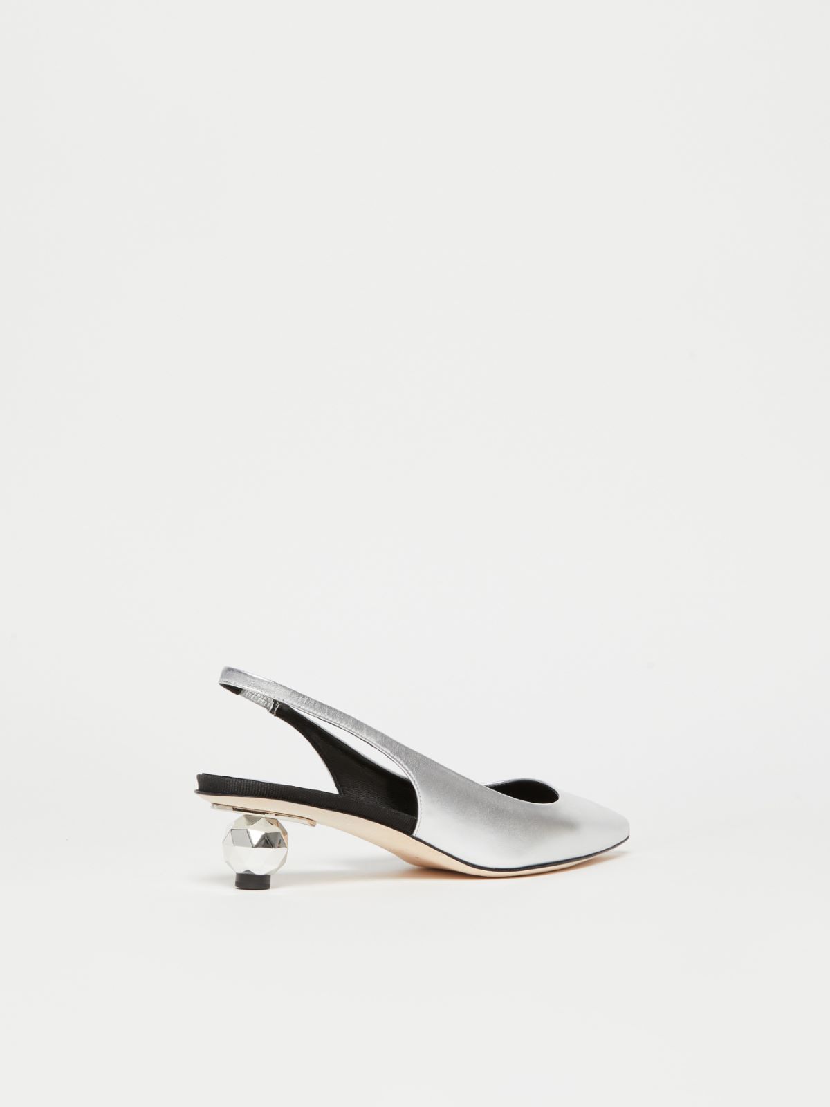 Weekend Slingback in nappa laminata Prezzo Ridotto