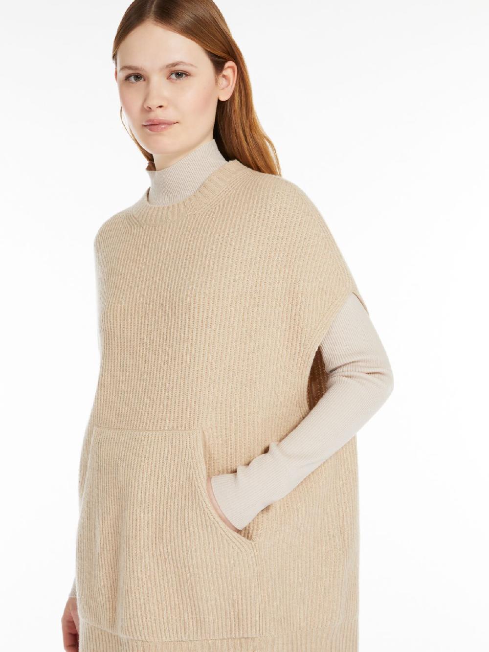 Weekend Cappa in maglia a coste Fino Al -60%