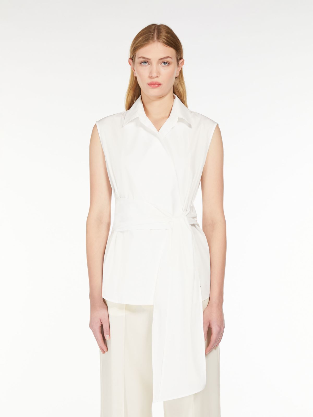 Weekend Camicia smanicata in popeline In Linea