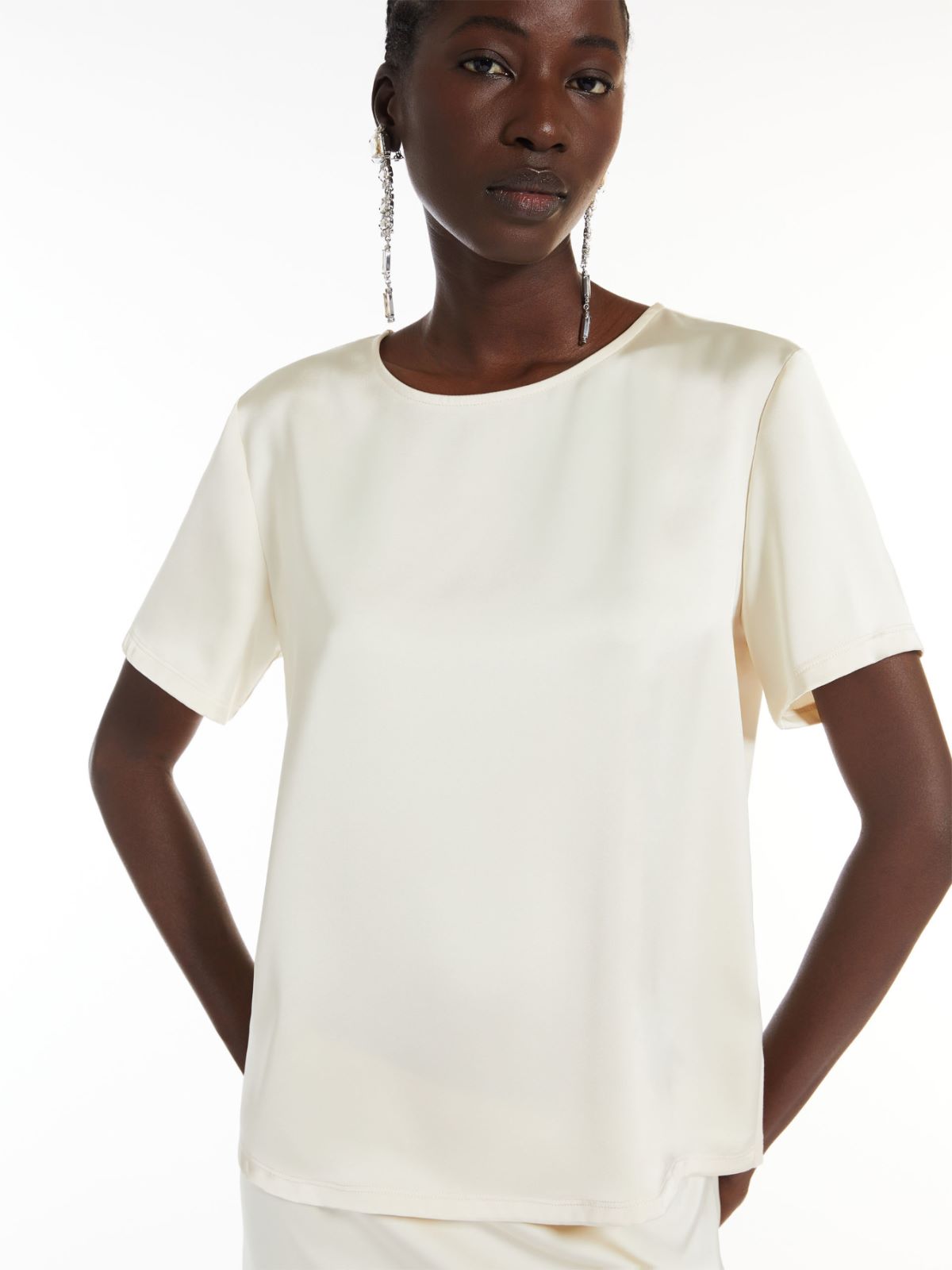 Weekend T-shirt in raso e jersey Fino Al -60%