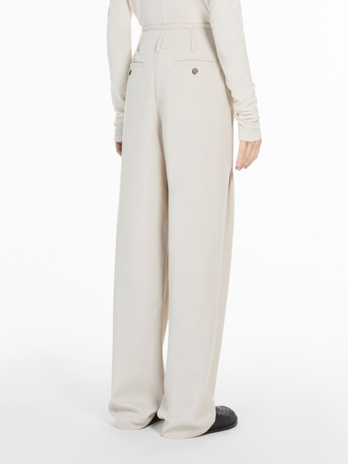 Weekend Pantalone ampio in mista lana Qualità Garantita