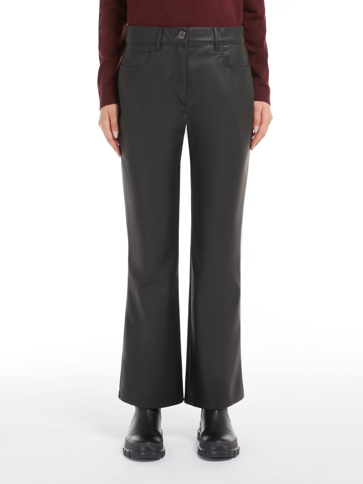 Weekend Pantalone in tessuto spalmato Promozione Limitata