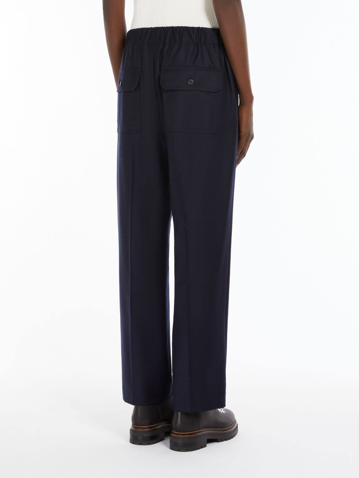 Weekend Pantalone comfort in flanella I Più Venduti