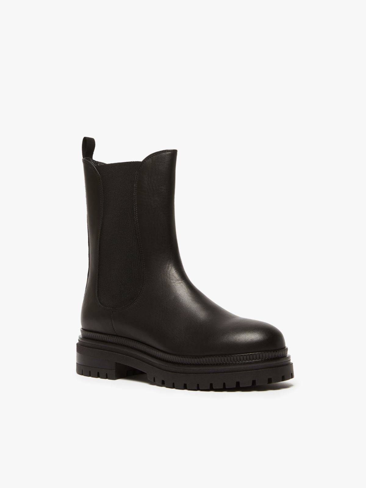 Weekend Ankle boot in pelle semilucida Economico