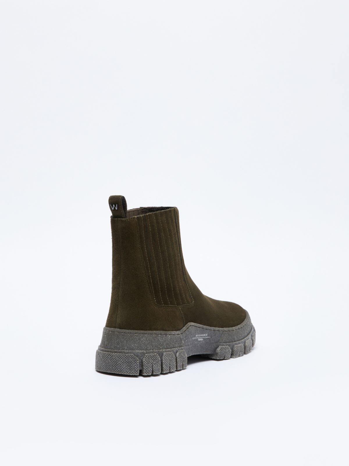Weekend Stivaletto chelsea in crosta Saldi