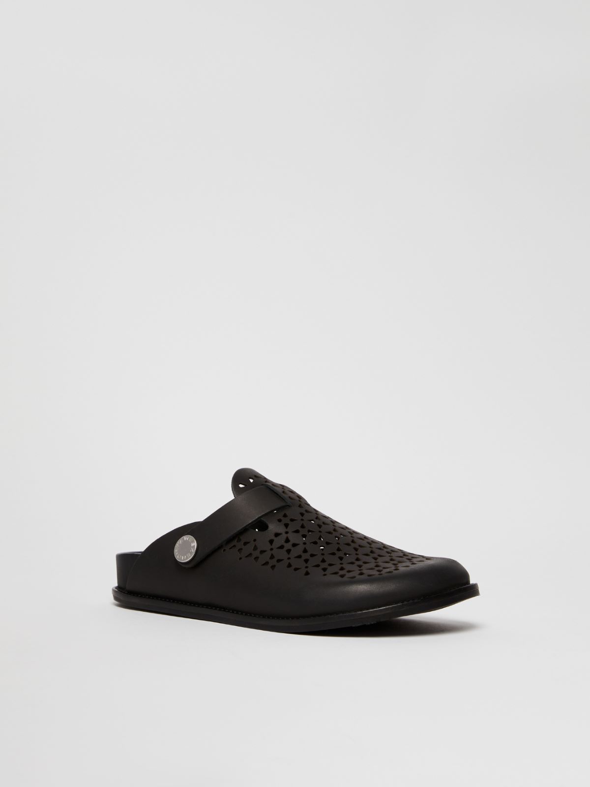 Weekend Sabot in pelle laserata Spedizione Gratuita