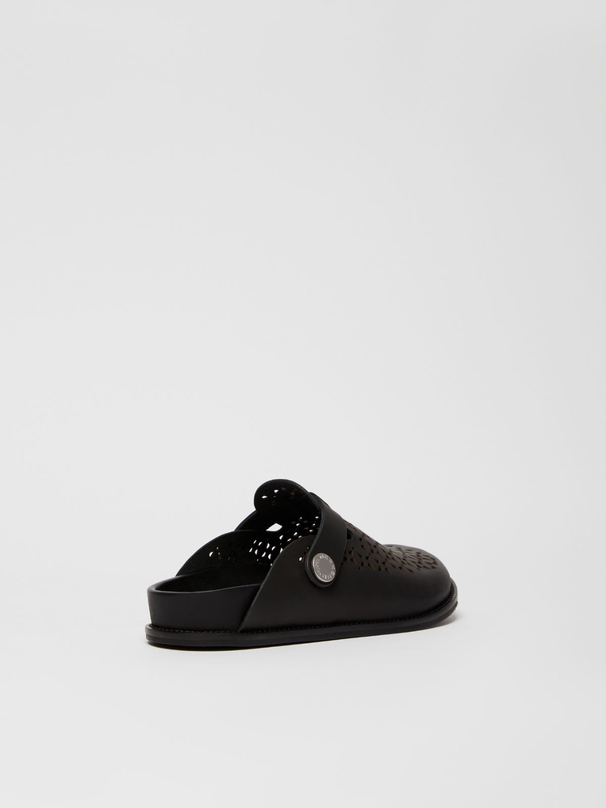 Weekend Sabot in pelle laserata Spedizione Gratuita