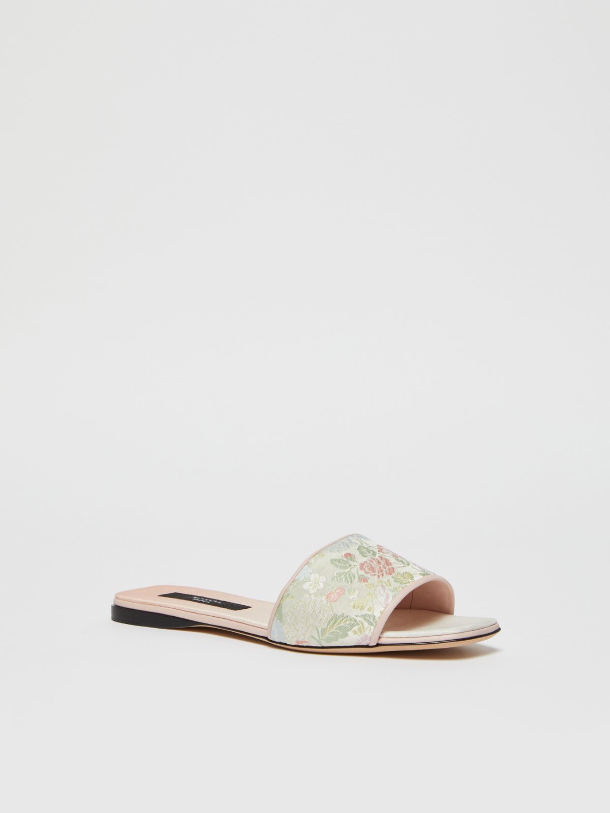 Weekend Sandalo flat in seta jacquard Soddisfazione Garantita