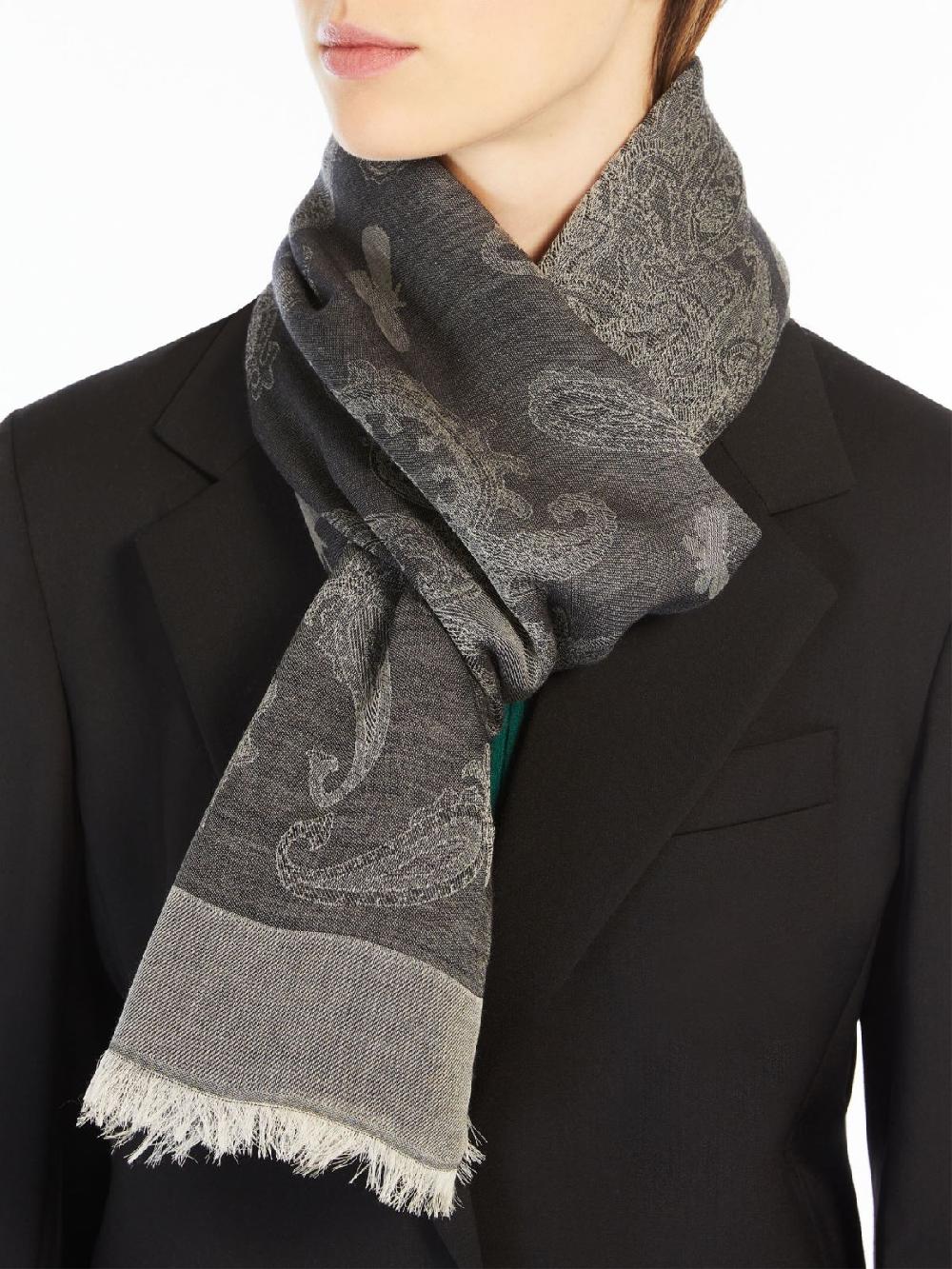 Weekend Stola in viscosa e modal jacquard Qualità