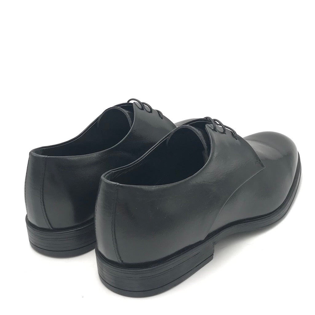 Zulian Calzature Stringata derby semilucido nero Saldi