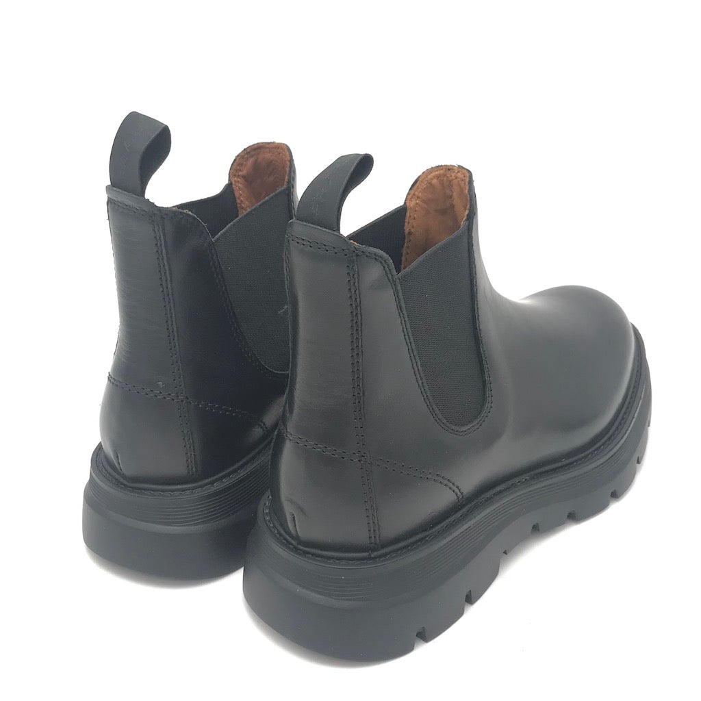 Zulian Calzature Beatles in pelle nera Nuova