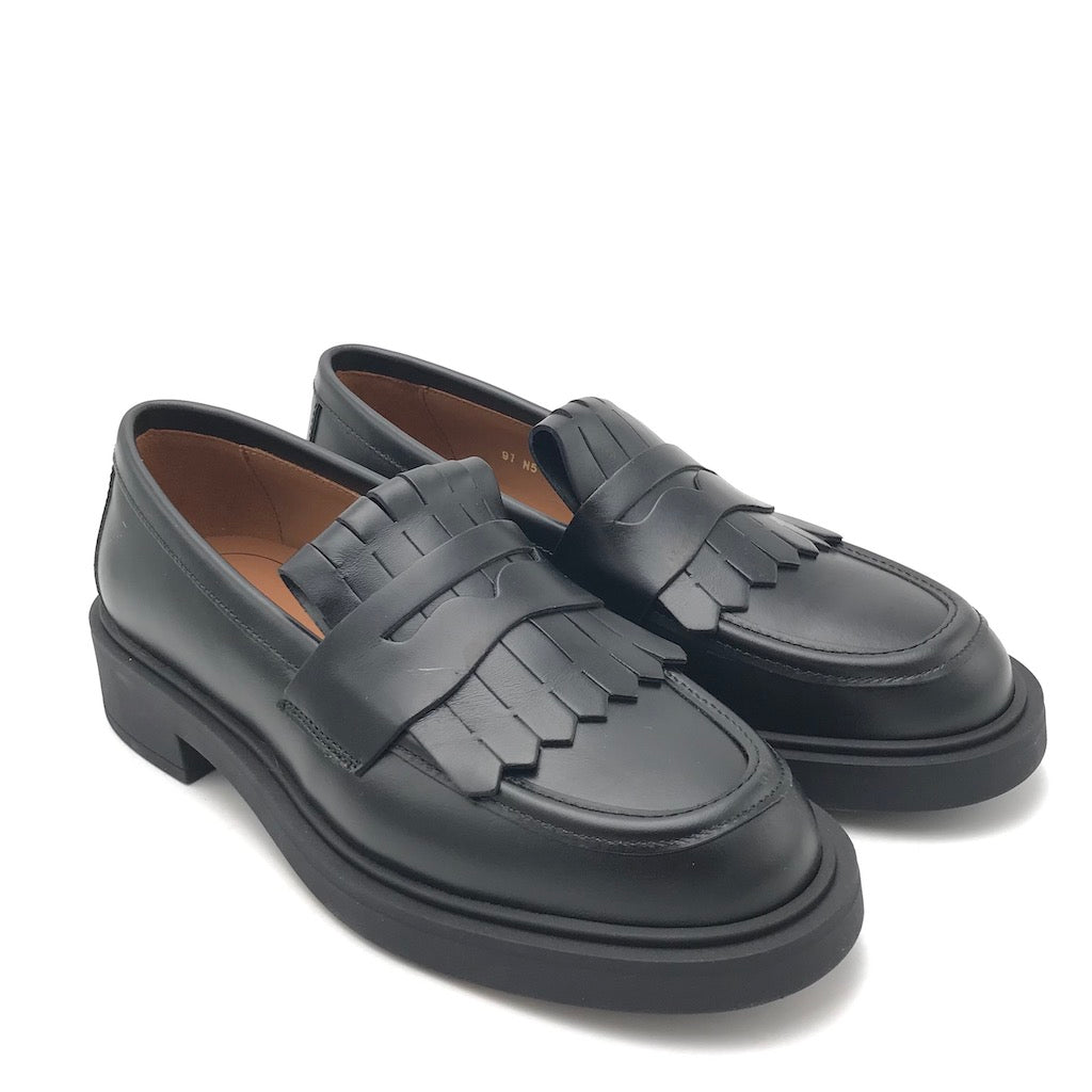 Zulian Calzature Mocassino college frangia in pelle nera 2025