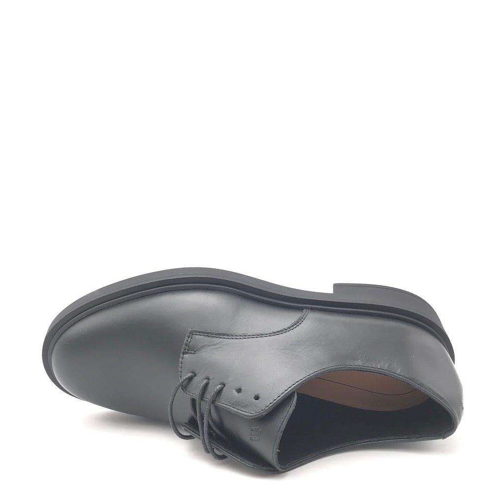 Zulian Calzature Allacciata in pelle nera Fino Al -60%