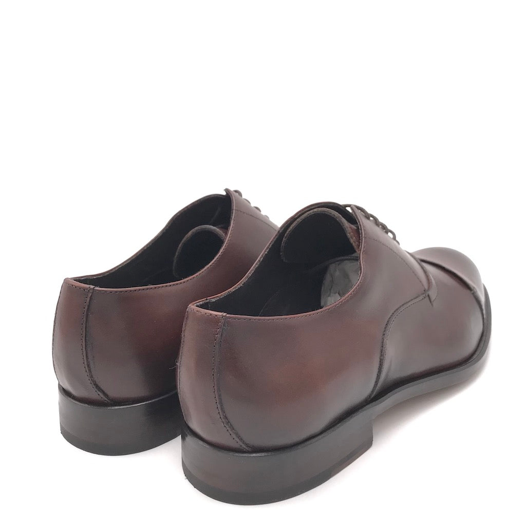 Zulian Calzature Stringata classica moro Acquista Ora