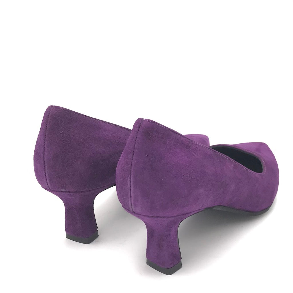 Zulian Calzature Decolletè Lory in camoscio viola 2025