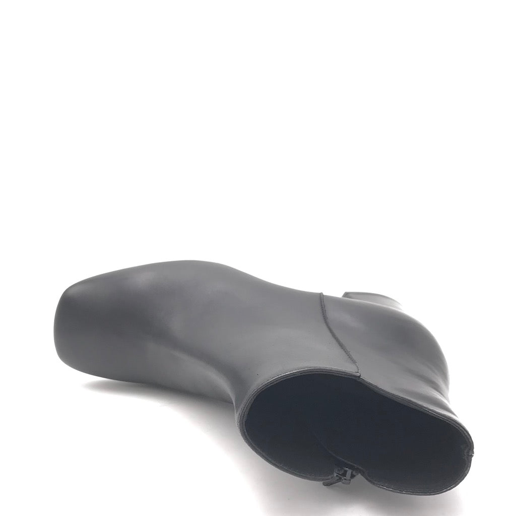 Zulian Calzature Tronchetto nappa nera Negozio