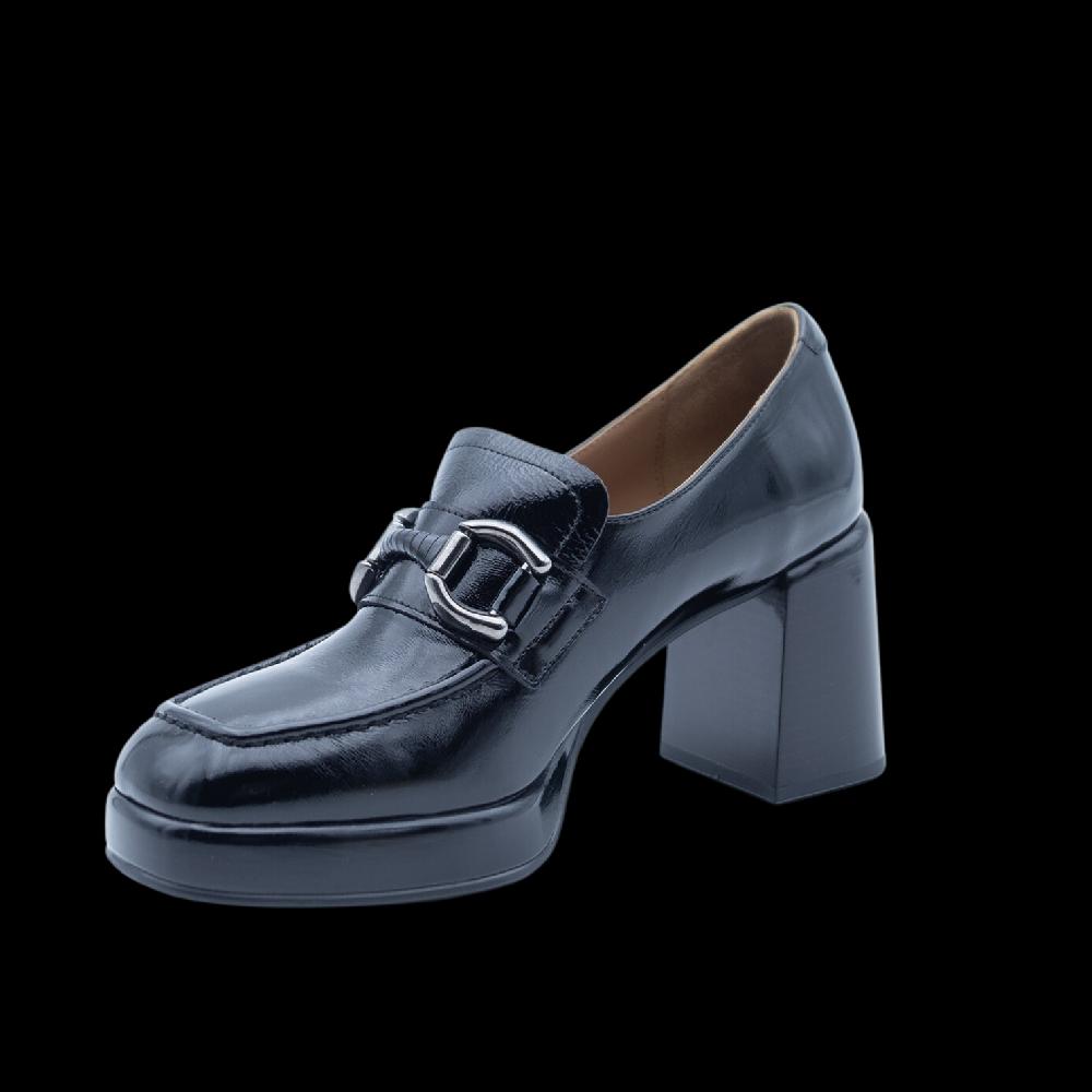ALBANO Mocassino nero con tacco Italy